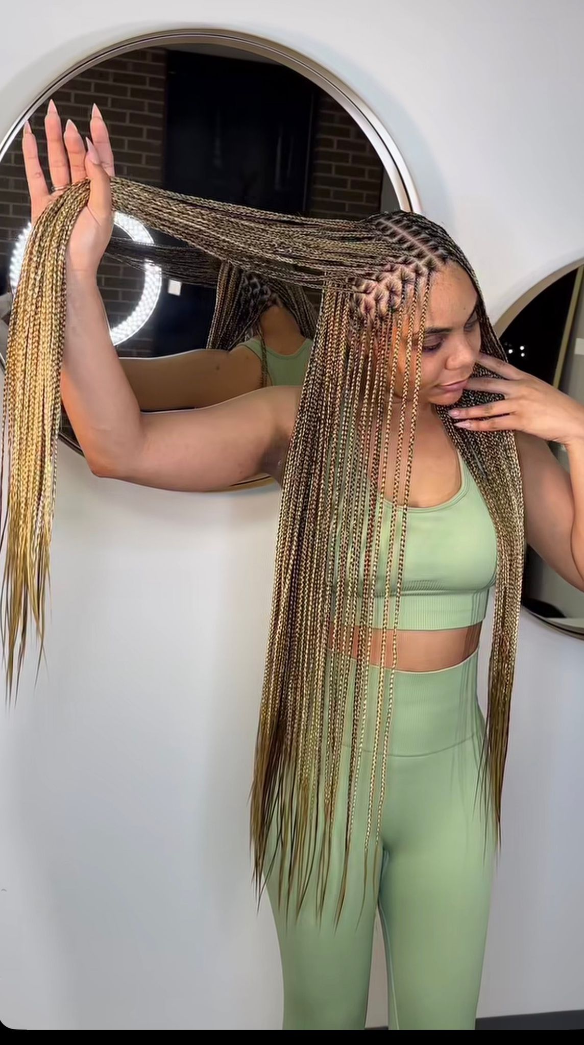 EXTRA SMALL KNOTLESS BRAID